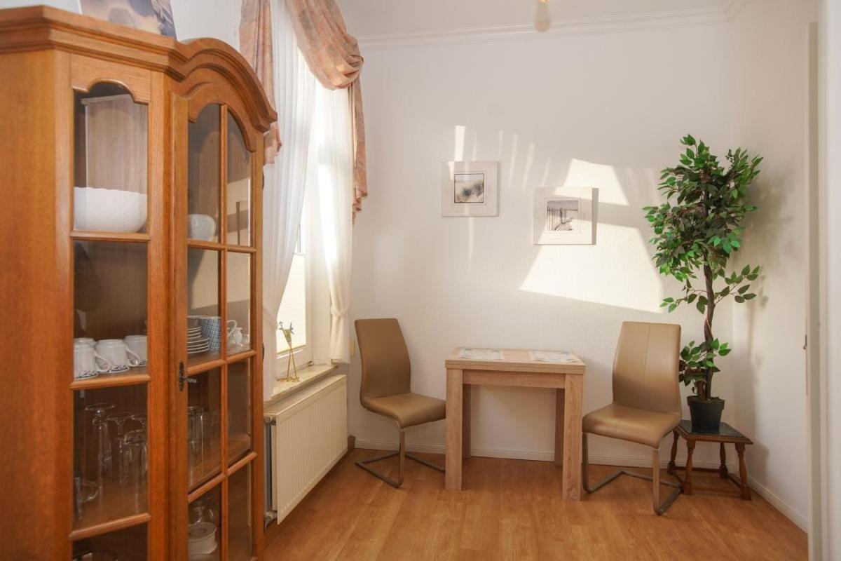 Hotel Windrose Боркум Номер фото