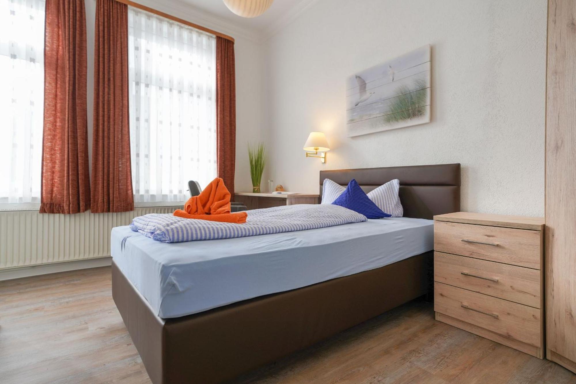 Hotel Windrose Боркум Номер фото